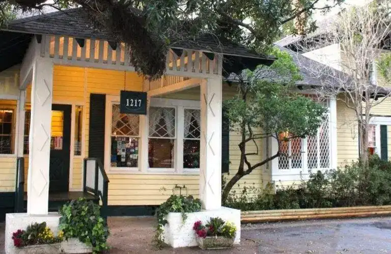 Aunt Jenny’s - ratio