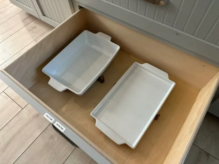 Bake and serve dishes in Short Term Rental