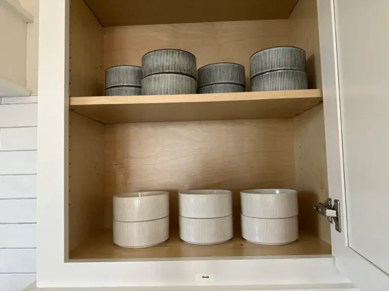 Bowls in kitchen in Short Term Rental in Ocean Springs