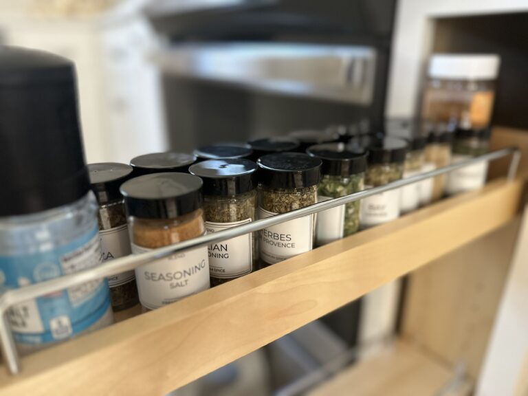 Spice rack